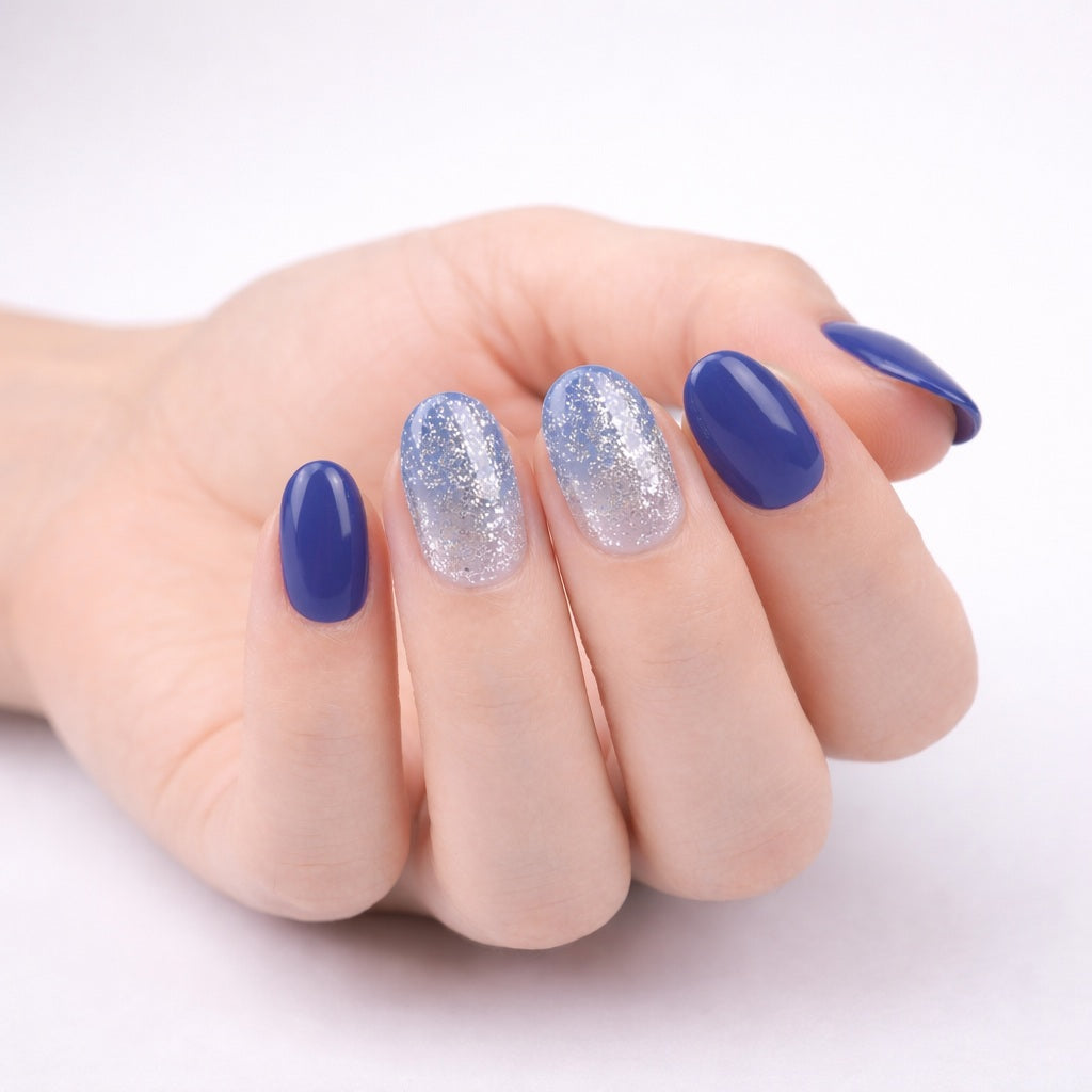 Láminas de Uñas en Gel Azul índigo con brillo