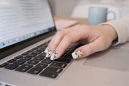 Láminas de Uñas en Gel Marfil diseño Terrazzo